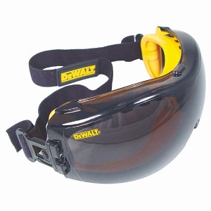DEWALT Concealer Safety Goggles Smoke Anti-Fog Lens. MAIN 